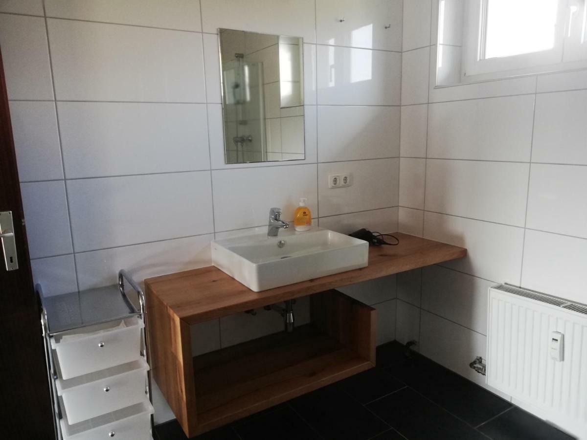 Modernes 2-Zimmer-Apartment Nahe Graz กราทคอร์น ภายนอก รูปภาพ